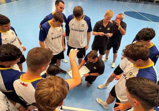 Balonmano Soria suma aprendizaje en triangular disputado en Zumaia