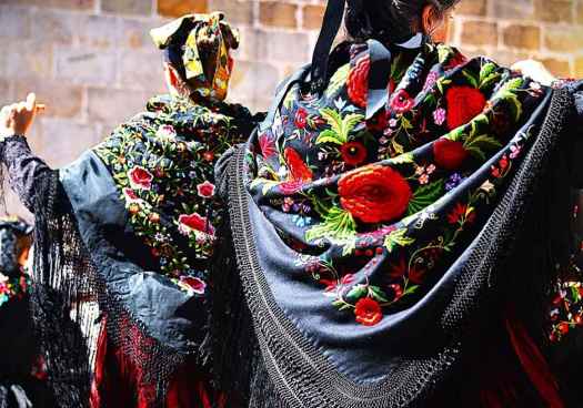 Duruelo de la Sierra baila 
