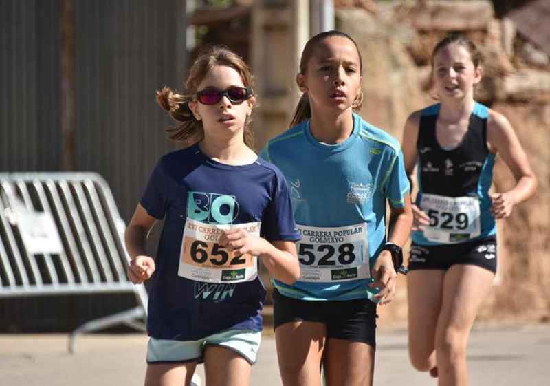 Los más pequeños, en la XVI carrera popular de Golmayo