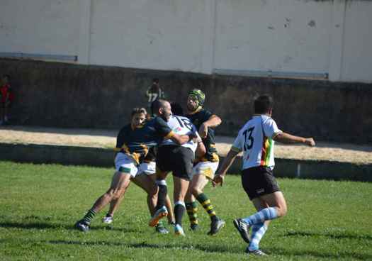 Rugby, reencuentros y buen ambiente para los Soria Saurios en Aranda  