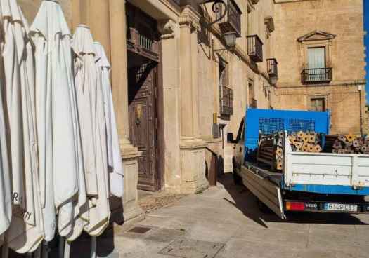 La Junta inicia obras de emergencia para garantizar estabilidad del palacio de Almazán