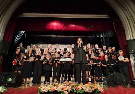 Dos corales homenajean con concierto a la de San Leonardo de Yagüe