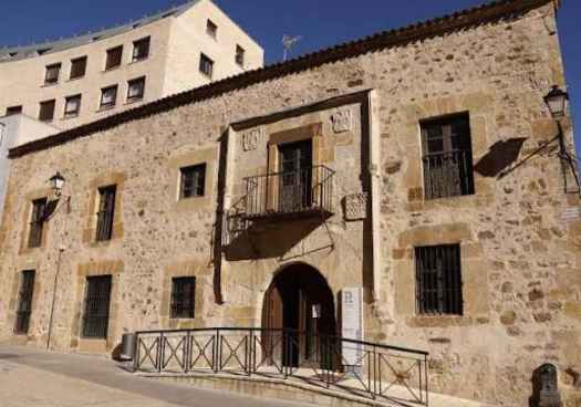 El CIEDA de Soria difunde obra de referencia que reúne medio siglo de jurisprudencia ambiental