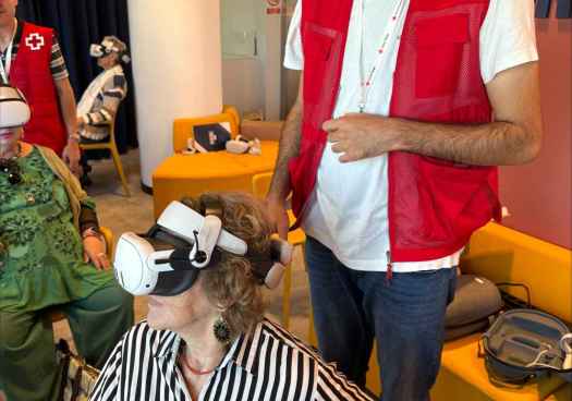 Cruz Roja ayudó a mejorar vida de 19.000 mayores y cuidadoras en Castilla y León en 2025