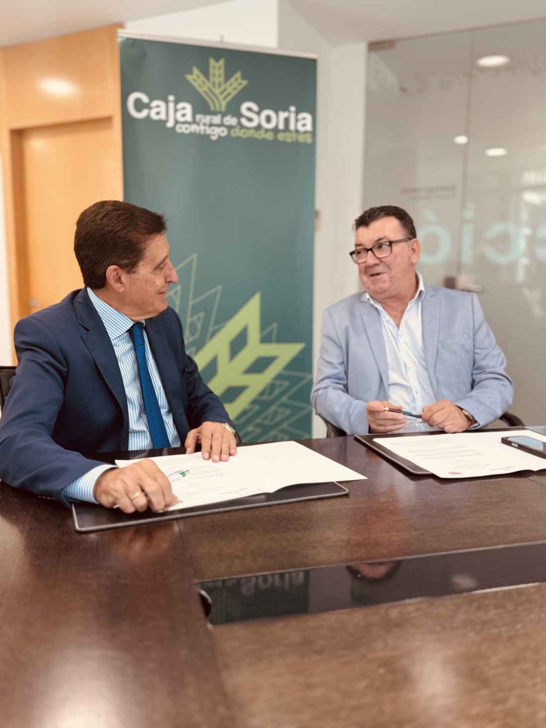 Caja Rural de Soria y el C. D. Numancia renuevan su colaboración para temporada 2026-2027
