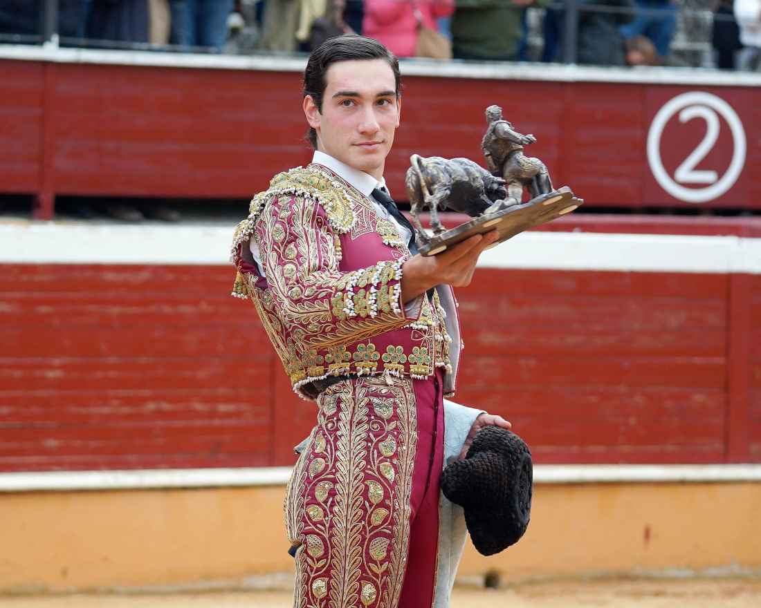 El novillero Jaime de Pedro se proclama triunfador del I Trofeo Diego Redondo de Soria