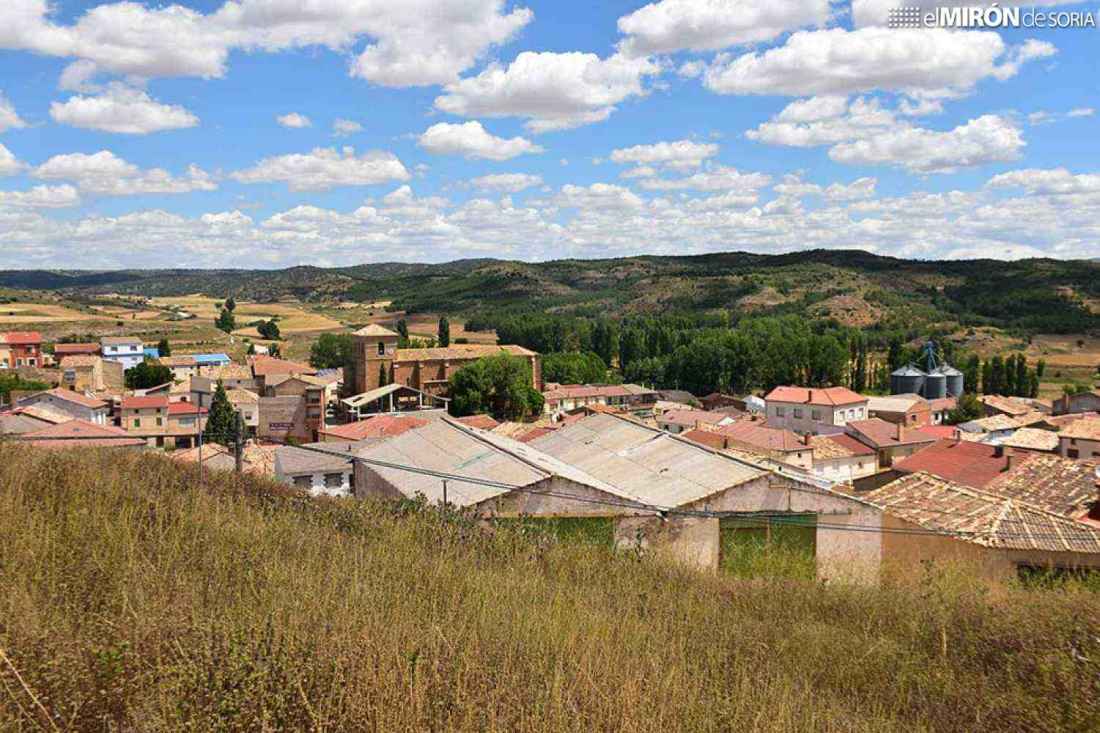 Serón de Nágima arrienda bar y tienda de alimentos