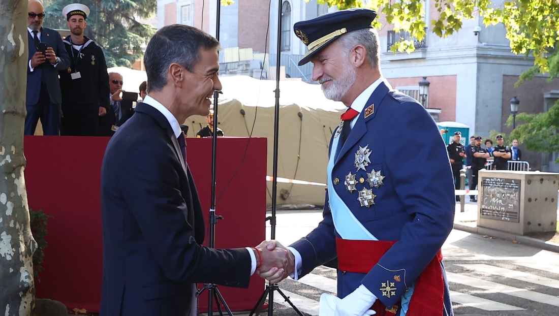 Miles de ciudadanos arropan a Fuerzas Armadas en desfile de Fiesta Nacional