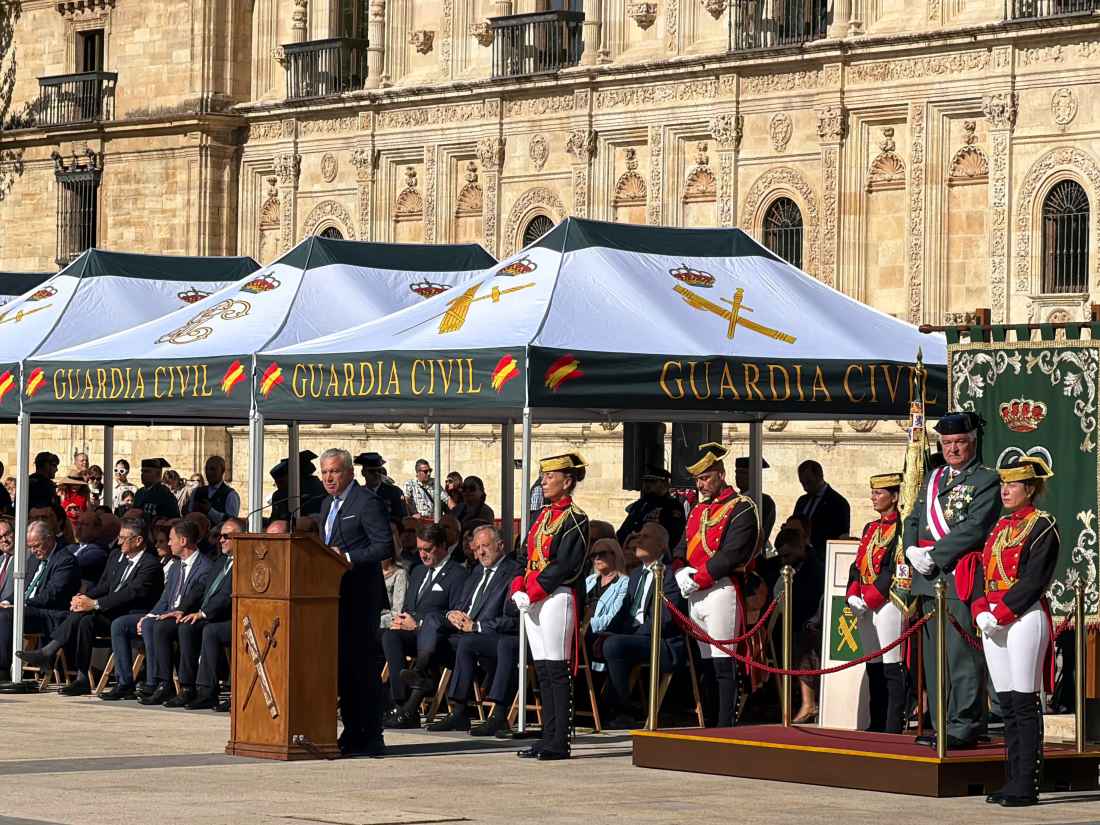 Sen reivindica honor, cercanía y servicio de Guardia Civil en Castilla y León