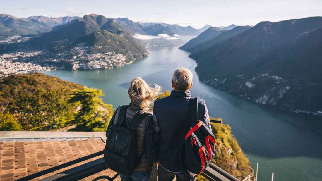 Los mayores de 55 años afrontan su futuro económico con ahorro, patrimonio y seguros