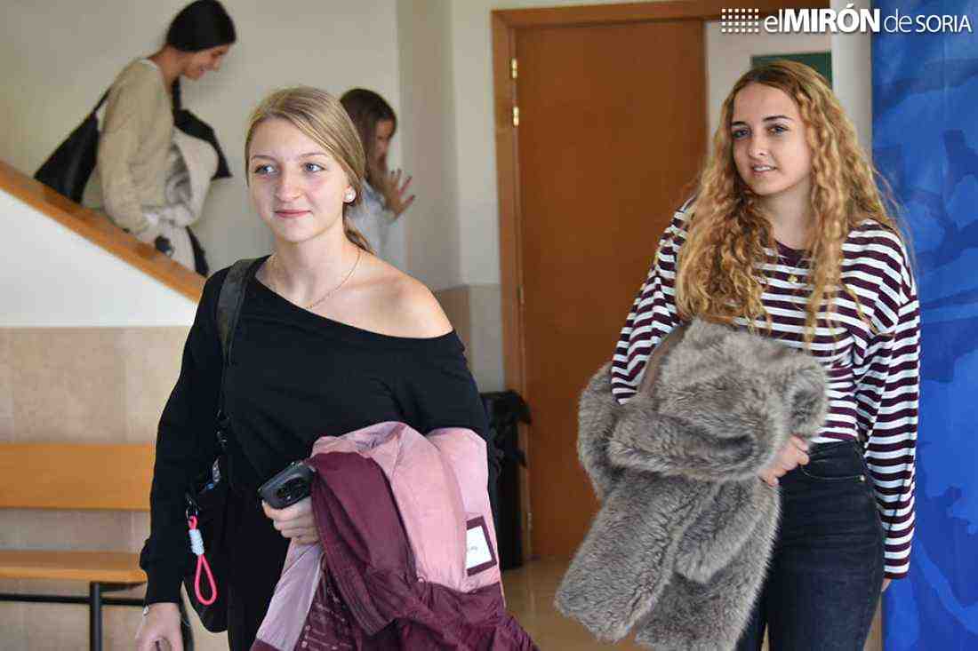 La Junta amplía plazo para solicitar ayudas a primera matrícula universitaria 
