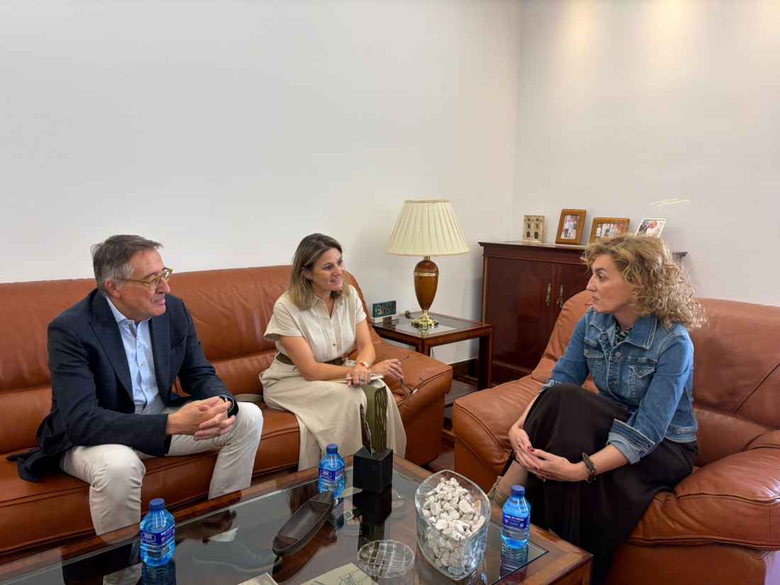Las elecciones del 29-N traen relevo al frente de la Consejería de Educación