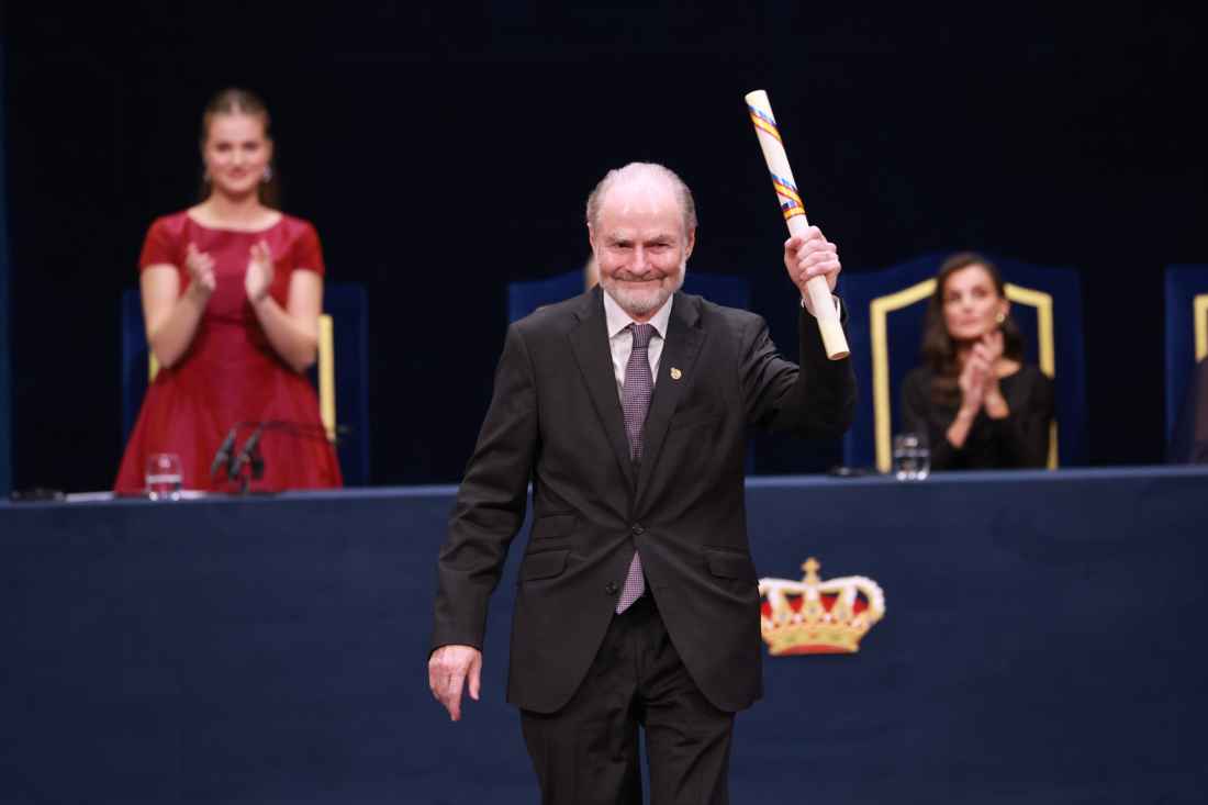 La princesa de Asturias invoca a la esperanza ante "cierto desaliento"