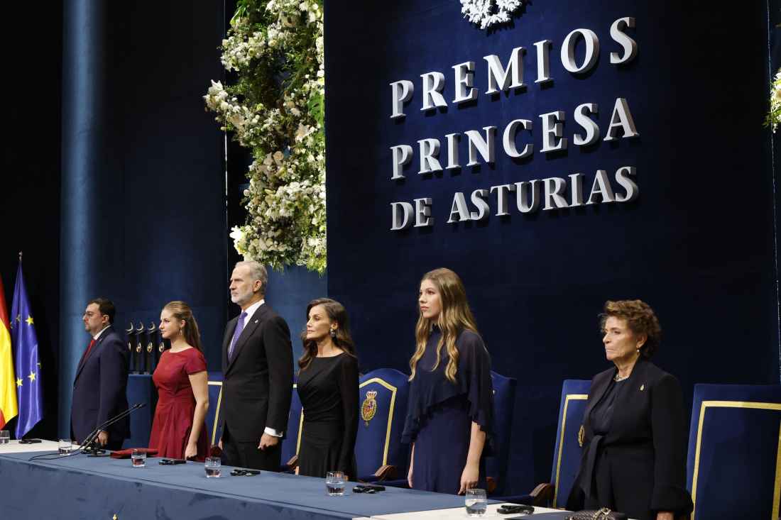 La princesa de Asturias invoca a la esperanza ante "cierto desaliento"