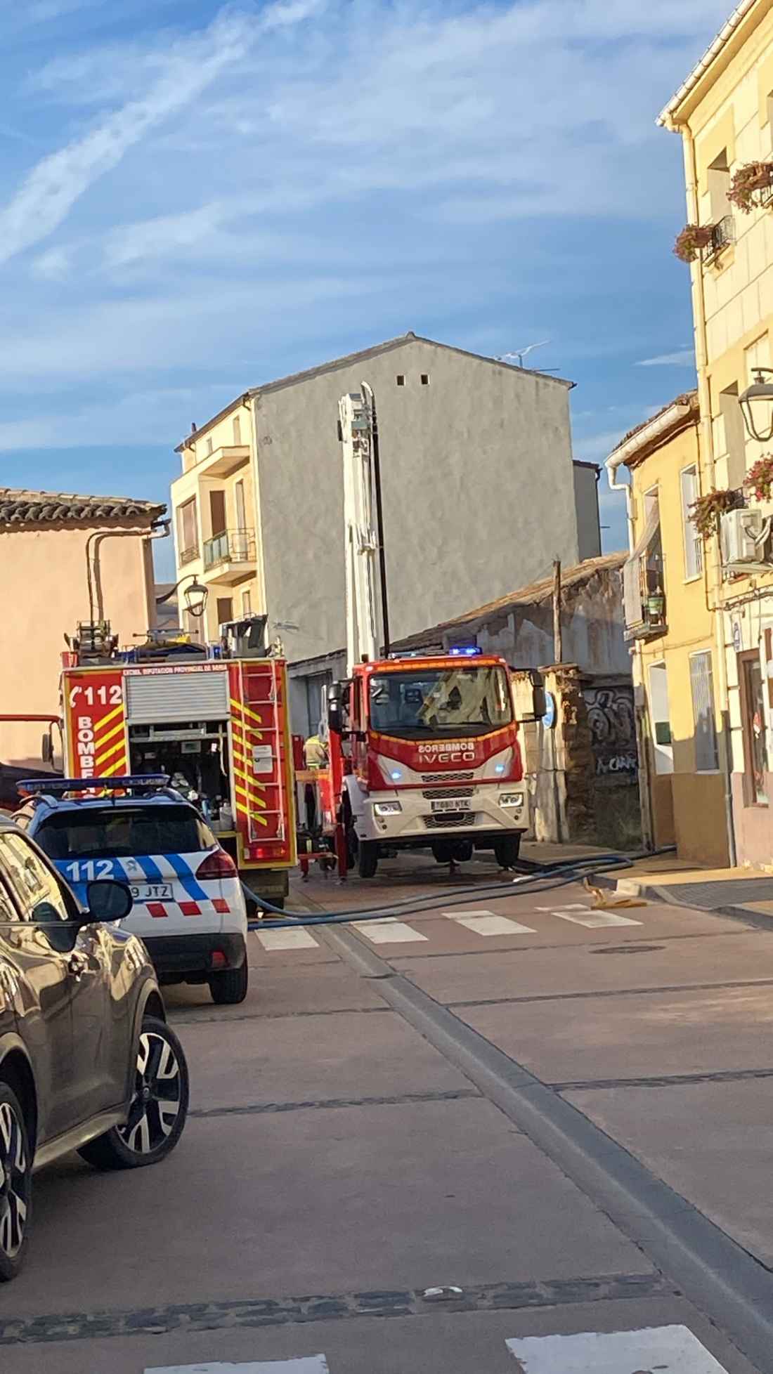 Los bomberos de Diputación sofocan incendio en chimenea de casa de Almazán