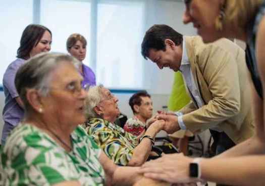La Junta invierte 40 millones en aumentar 500 plazas públicas en centros de la Comunidad 