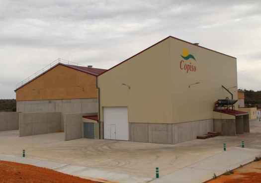 Copiso invierte 2,2 millones en su nuevo centro comarcal logístico de Rioseco 