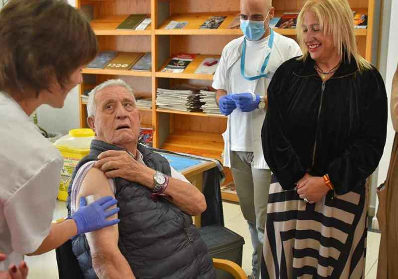 La Junta inicia campaña de vacunación en residencia Los Royales, de Soria