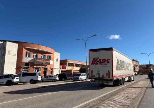 El Burgo pide a Carreteras que cese el tráfico de la autovia por el casco urbano 