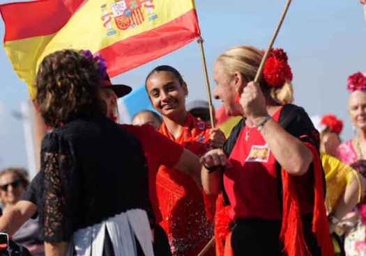 Cataluña y Ceuta en defensa de España