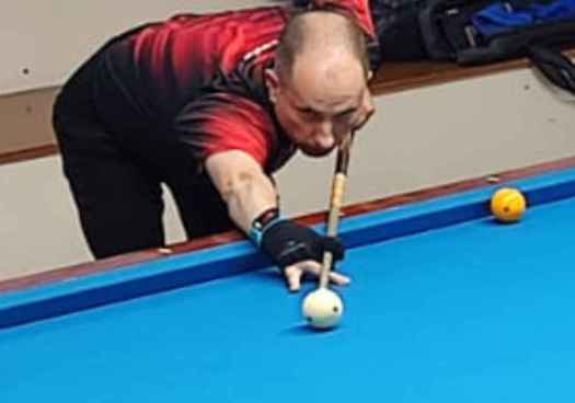 Carlos Cortés, subcampeón regional de billar a tres bandas en Valladolid