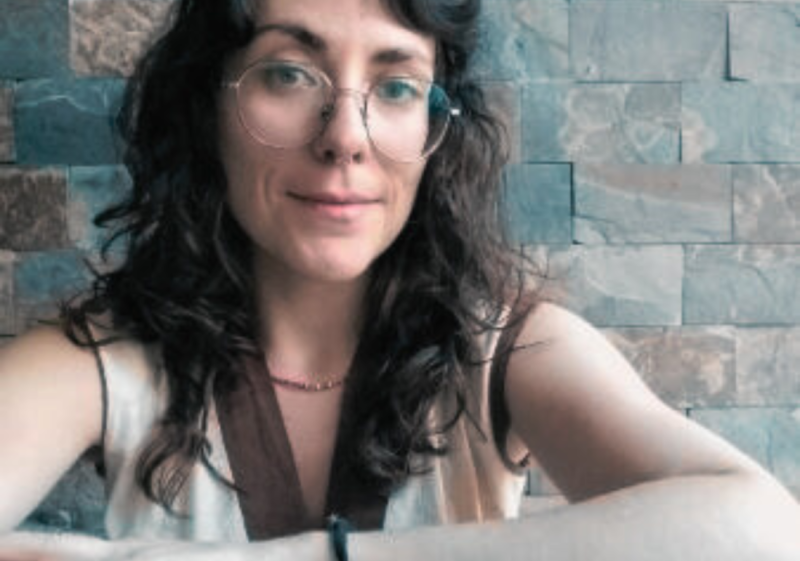 Dos mujeres, con trayectorias diferentes y una misma pasión, ganadoras de premios de poesía de Diputación