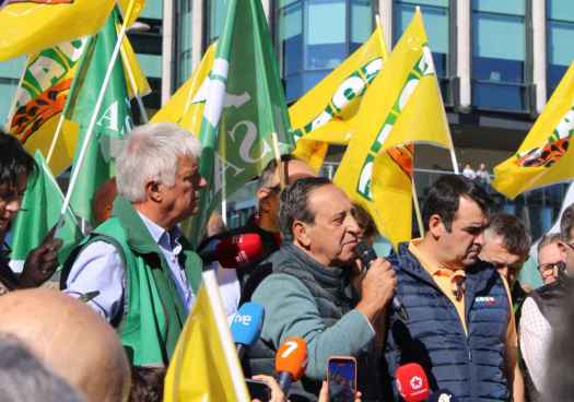 Las OPAS estudian nuevo calendario de movilizaciones tras suspensión de tractorada