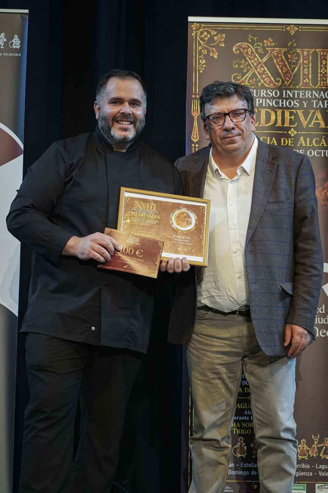 "Breva de Tronos" conquista XVIII Concurso Internacional de Pinchos y Tapas Medievales